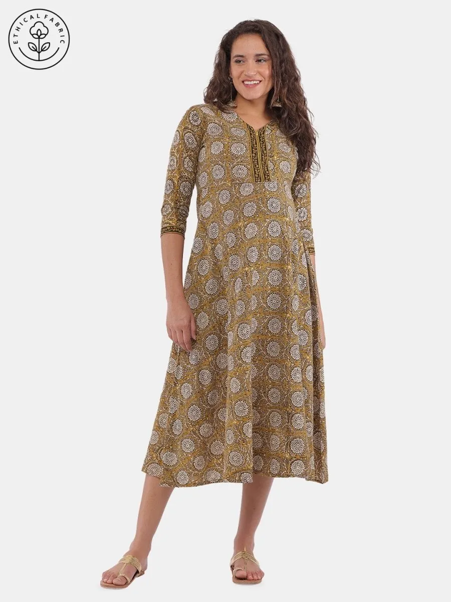 Bhumi Floral Print Maternity and Nursing Kurti Dress