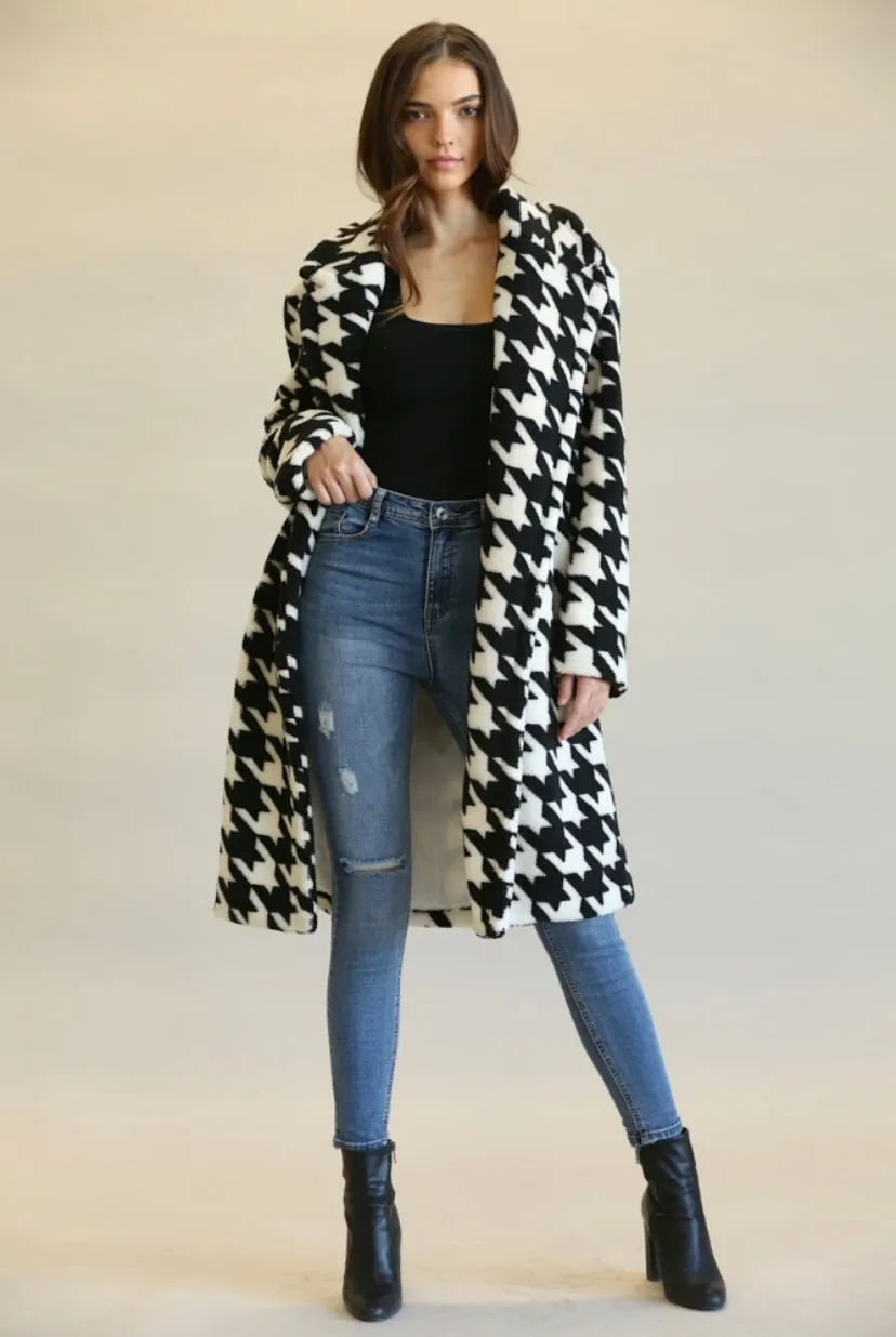 Black and White Houndstooth Coat