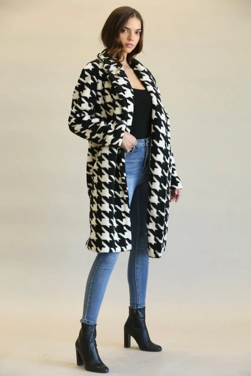 Black and White Houndstooth Coat