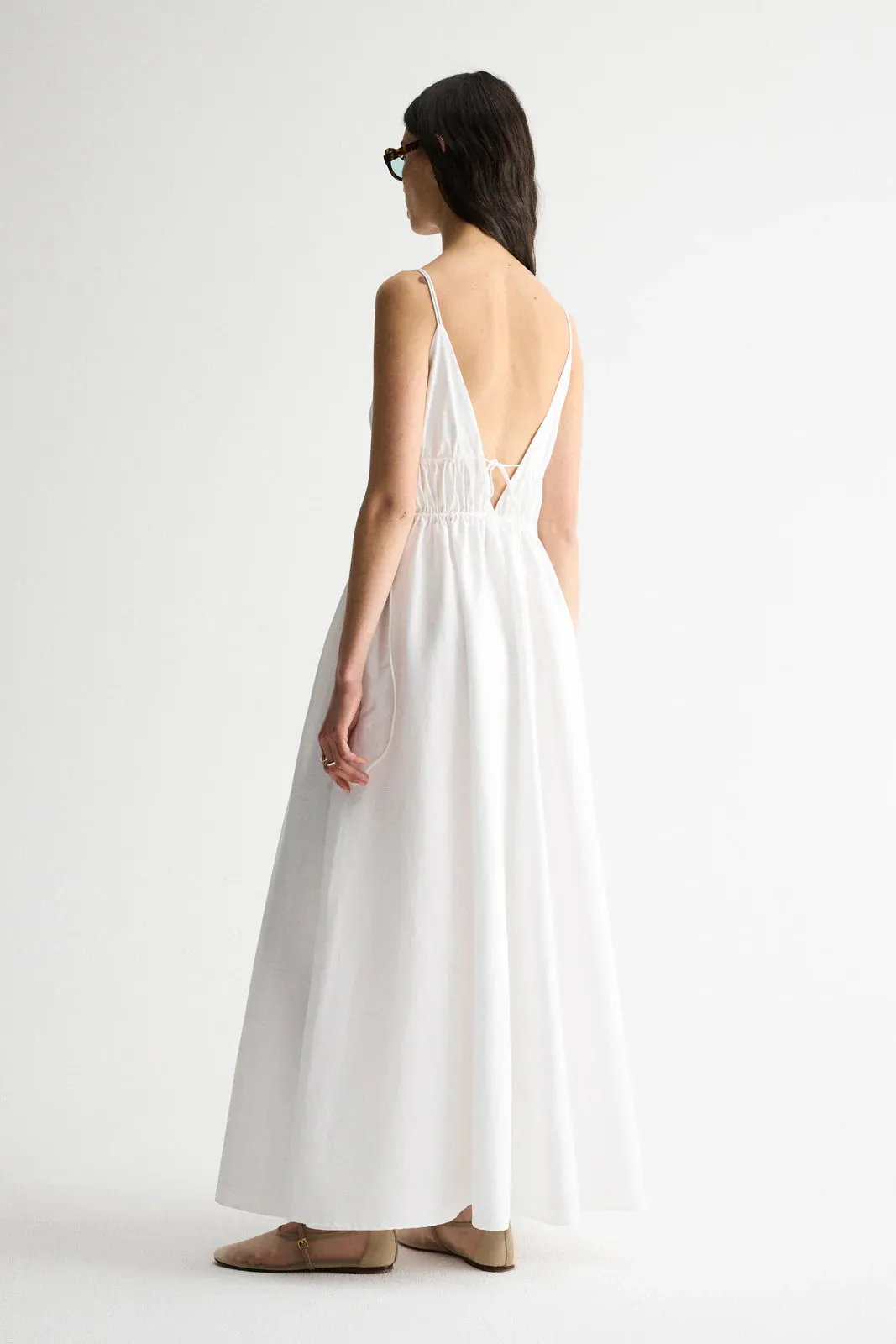 CLOVE DRESS | White