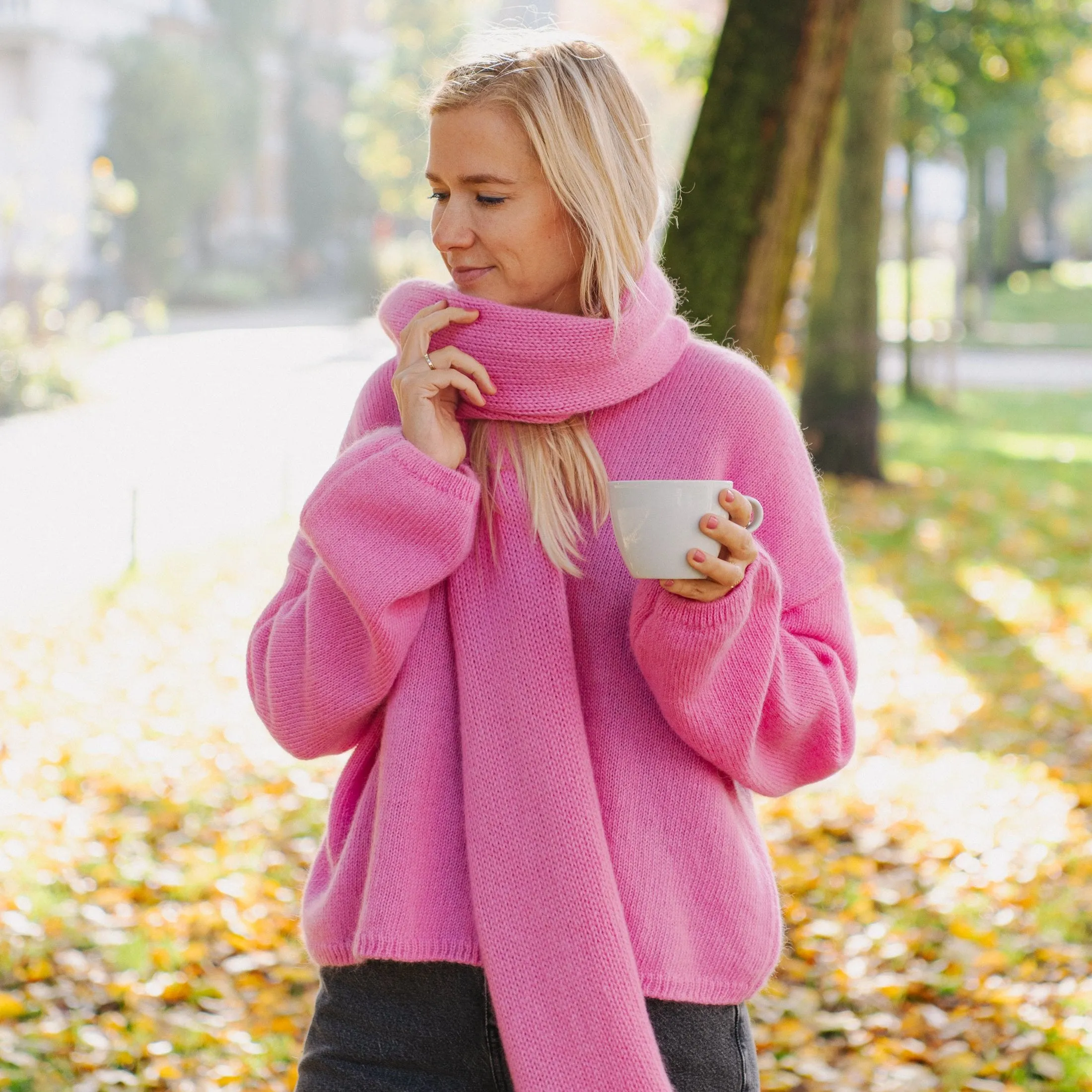 LAST ONE - Wooly Knit Scarf - Bon Bon Pink