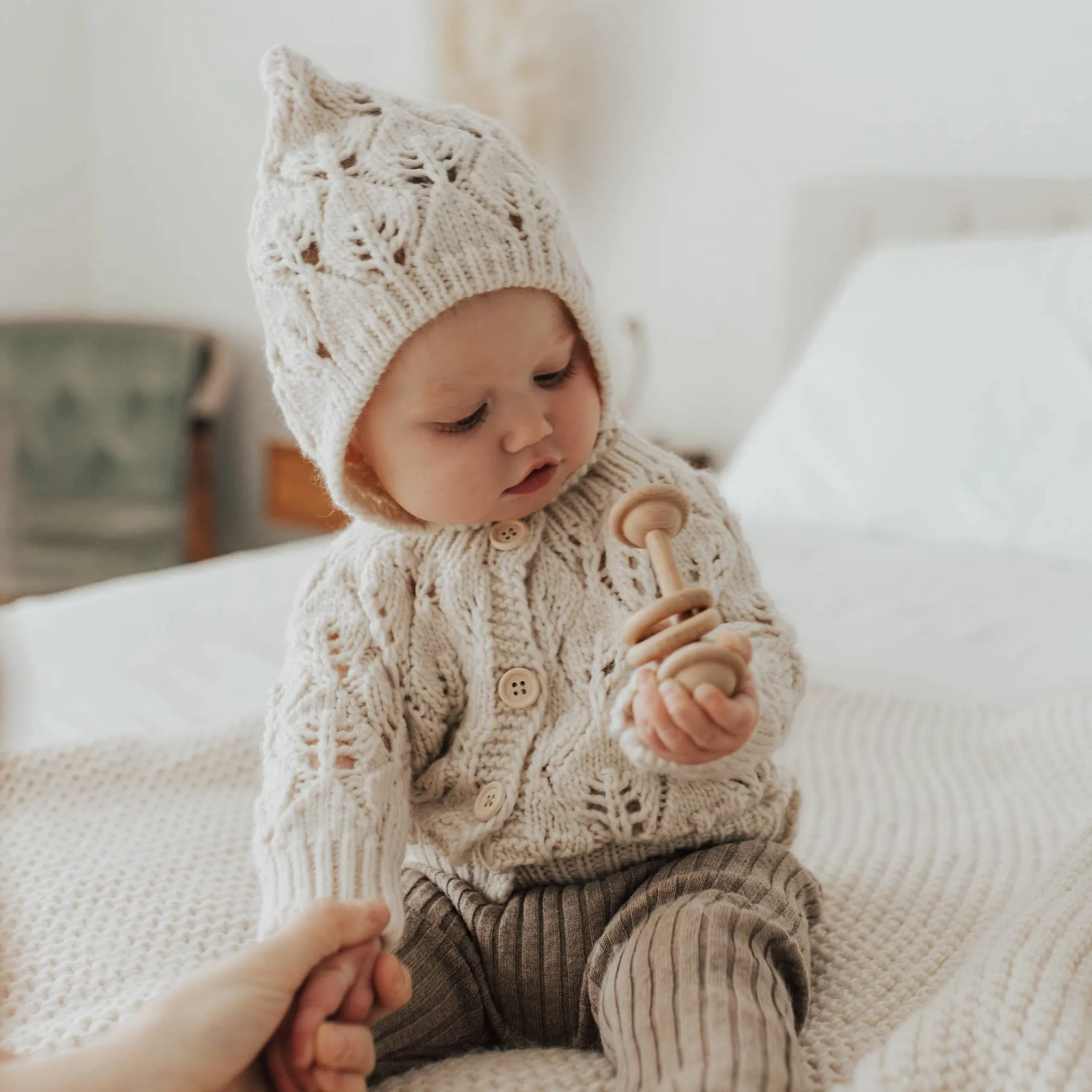 Leaf Lace Hand Knit Cardigan Sweater | Natural