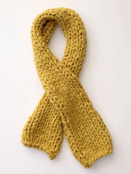 Straight On Scarf Pattern (Knit)